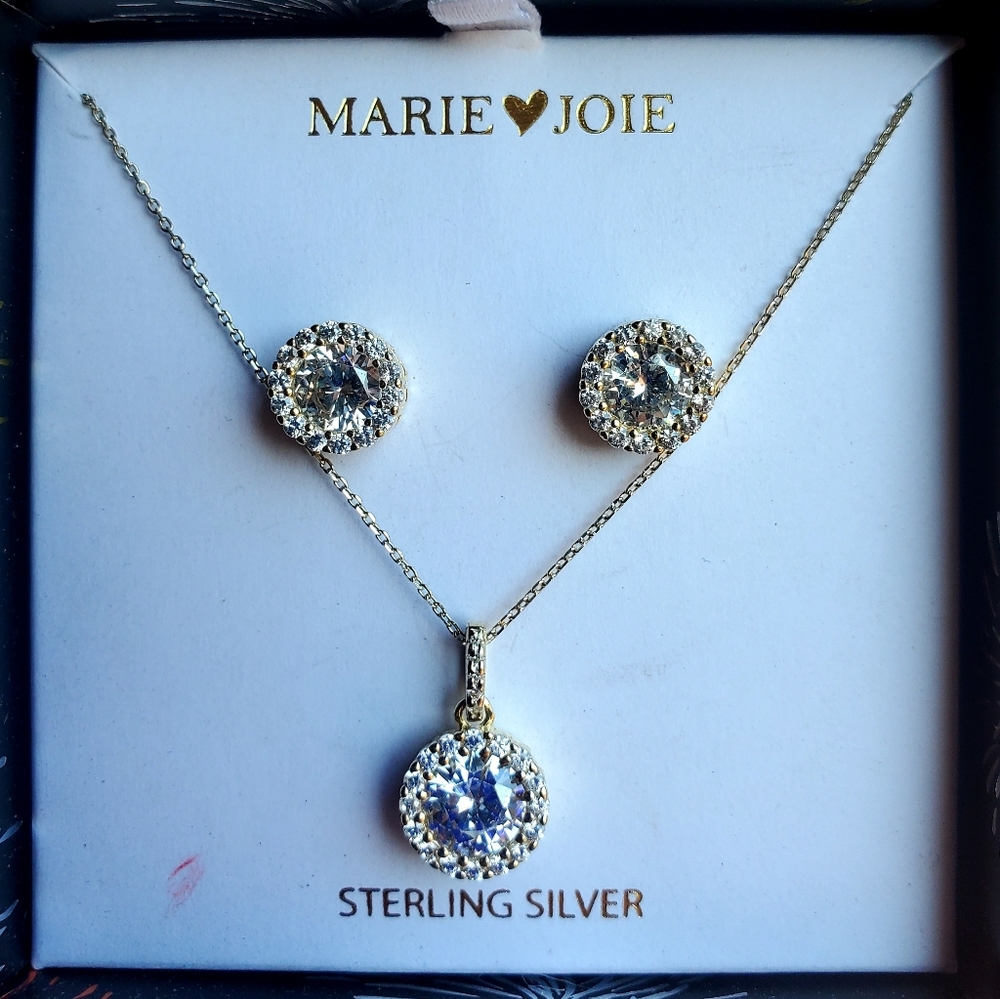New Sterling Silver CZ Halo  2pc Jewelry Set._6